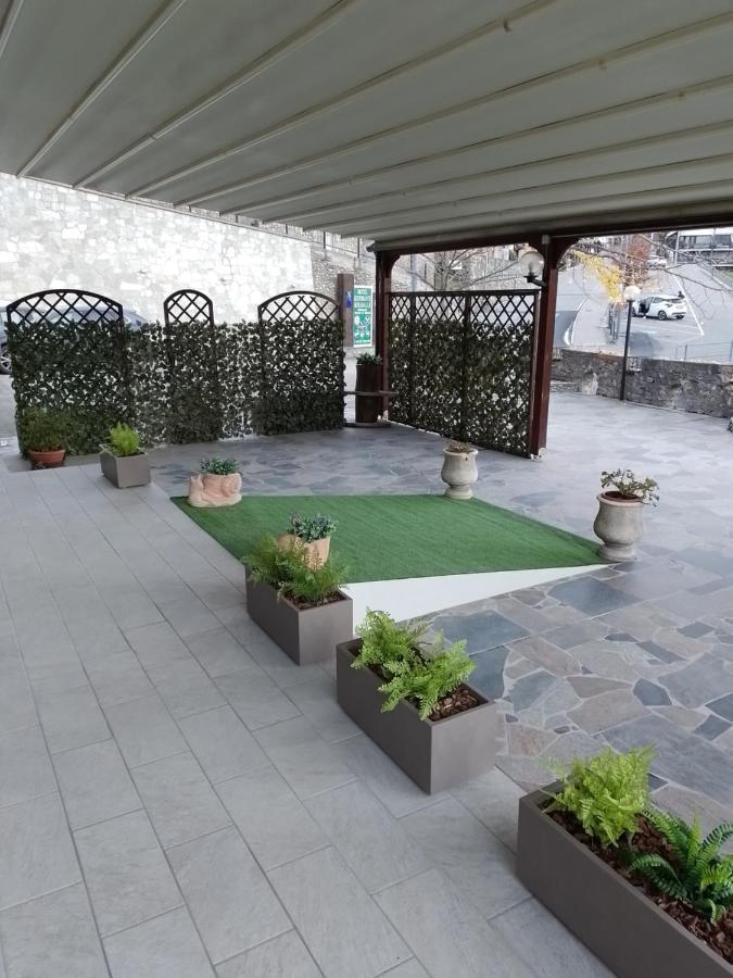 Hotel Ristorante Miravalle Teglio Exterior photo